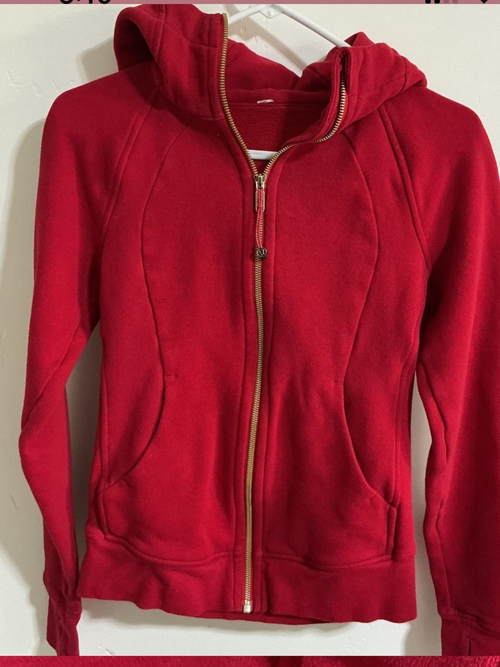 Lululemon size 4 red scuba jacket with gold hardware. EUC